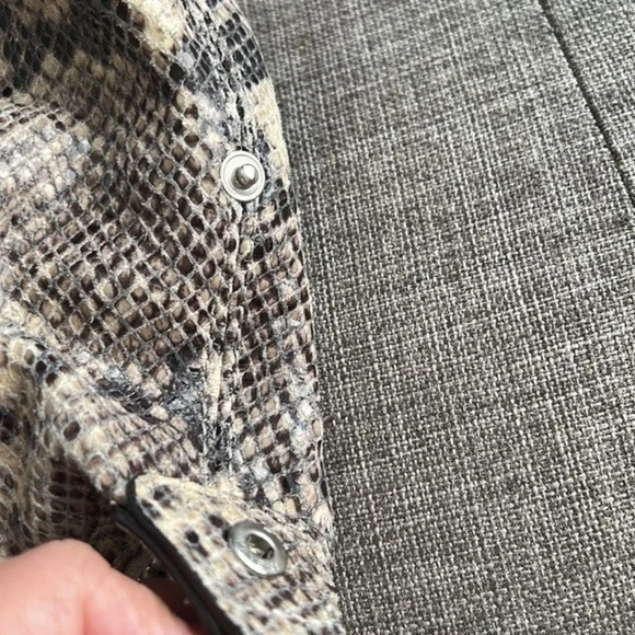 Michael Kors Purse - Picture 13 of 13